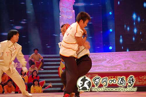 武林大会开门八极拳